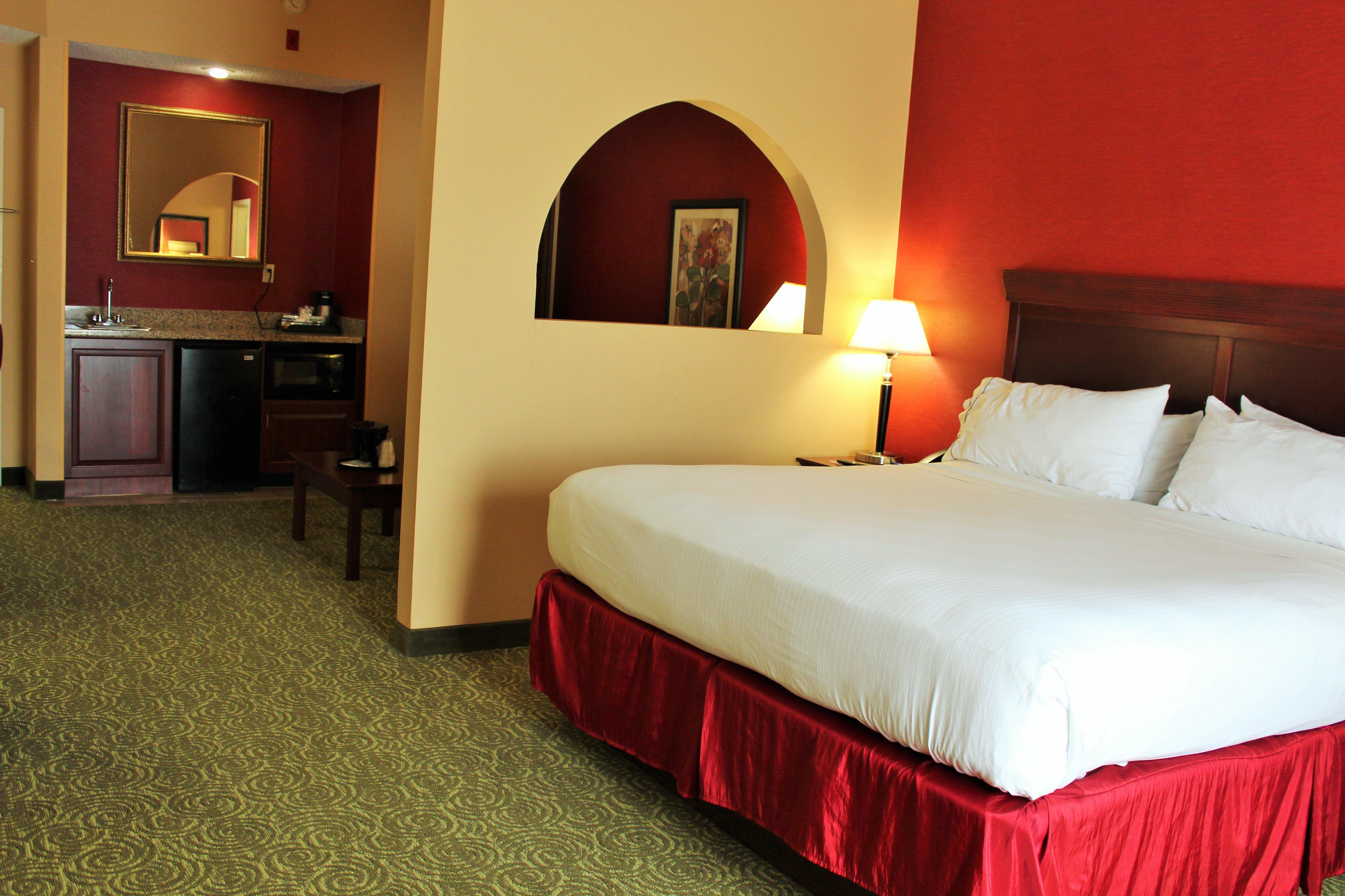 Holiday Inn Express & Suites Troy By Ihg Exterior foto